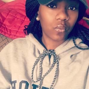 Meet your Posher, Kanesha